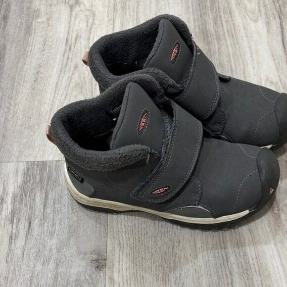 kEEN WATERPROOF LITTLE Kids GRAY Winter Boots SIZE 13 - Picture 1 of 7